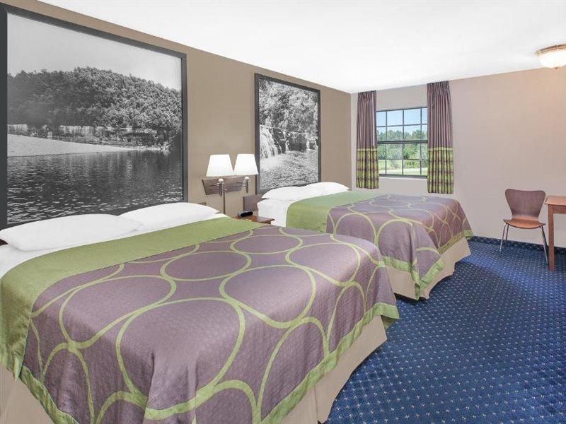 Super 8 By Wyndham Lowell/Bentonville/Rogers Area Exteriér fotografie