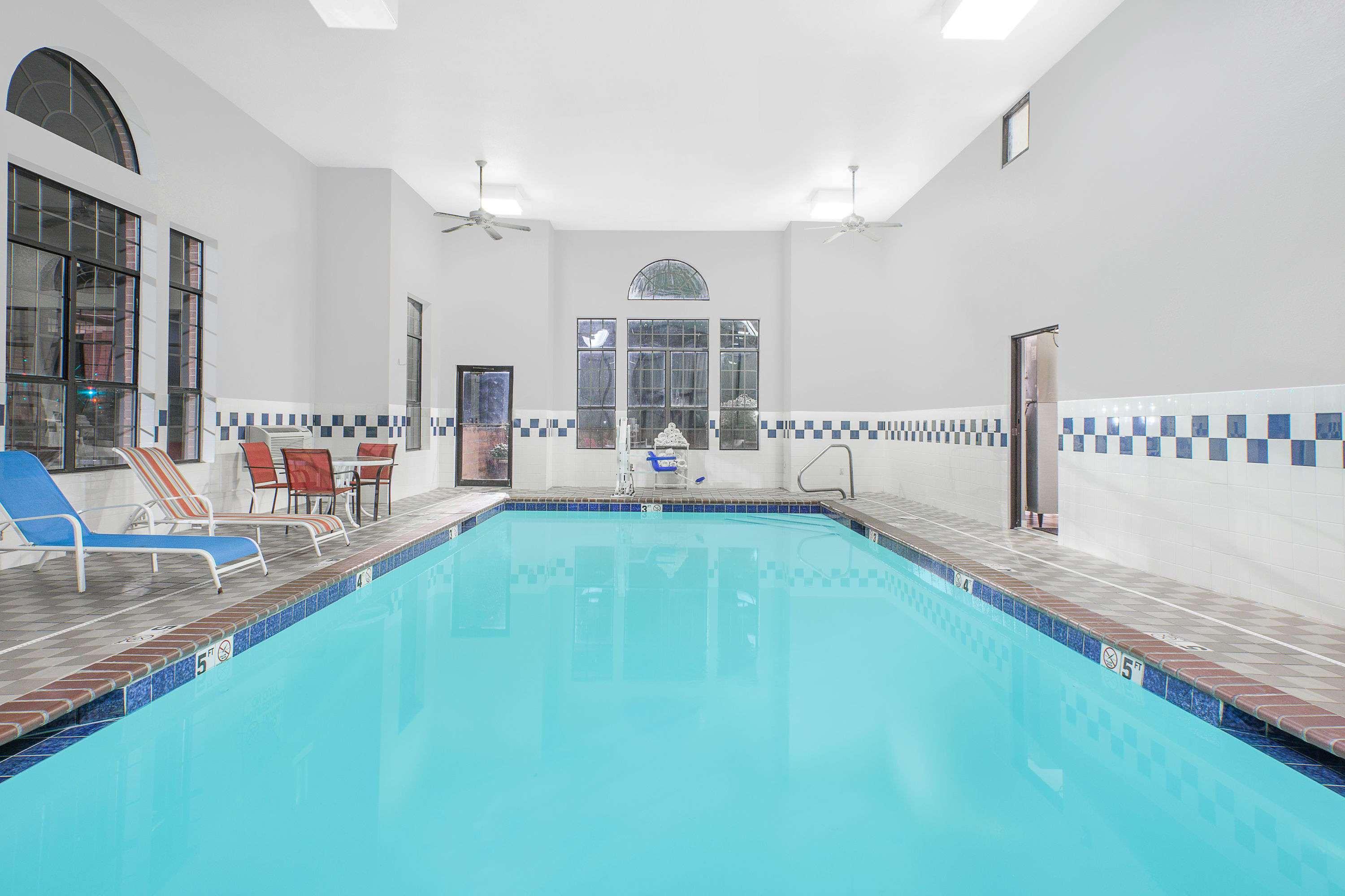 Super 8 By Wyndham Lowell/Bentonville/Rogers Area Exteriér fotografie